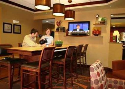 фото отеля Hampton Inn Fairmont