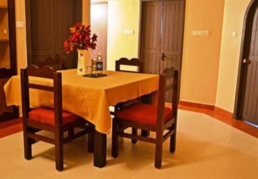 фото отеля Raj Residency Pondicherry