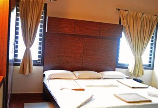 фото отеля Raj Residency Pondicherry
