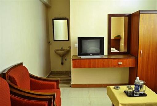 фото отеля Raj Residency Pondicherry