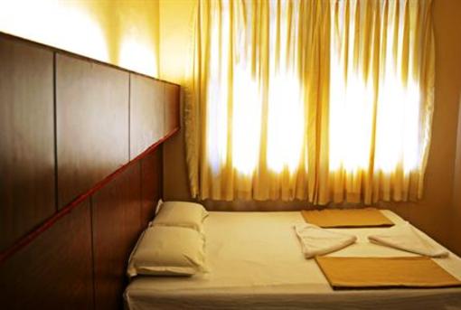 фото отеля Raj Residency Pondicherry