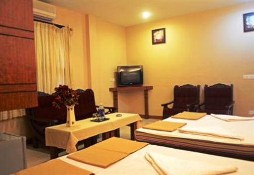 фото отеля Raj Residency Pondicherry
