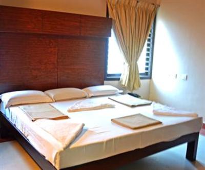 фото отеля Raj Residency Pondicherry