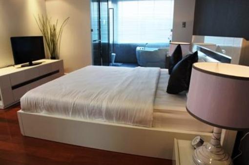 фото отеля Ananya Beachfront Condominium