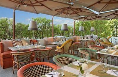 фото отеля SLS Hotel South Beach