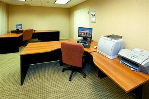 фото отеля Crowne Plaza Hotel Cincinnati Blue Ash