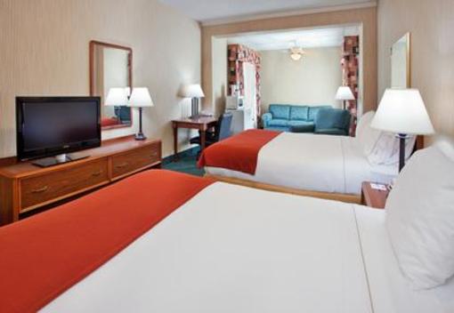 фото отеля Holiday Inn Express West Plains