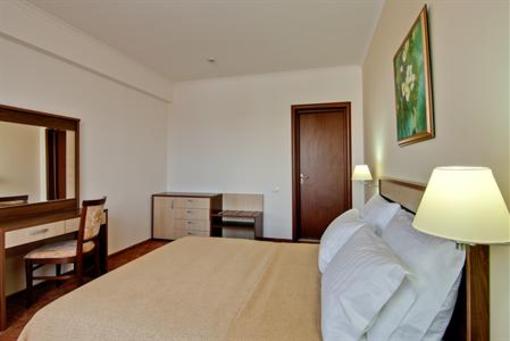 фото отеля Hotel Saturn