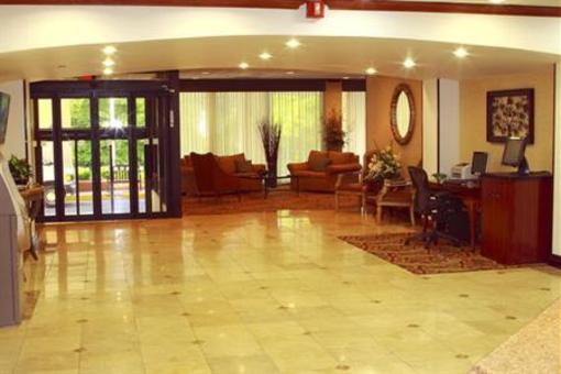 фото отеля Holiday Inn Saddle Brook