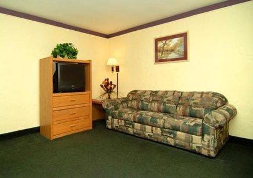 фото отеля Comfort Inn & Suites Lamplighter
