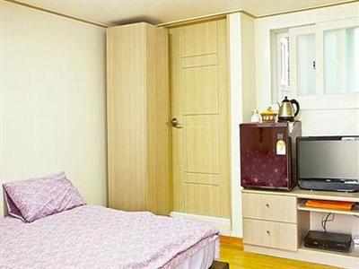 фото отеля Happy Garden Guest House Seoul
