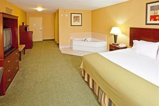 фото отеля Holiday Inn Express Suites Elizabethtown