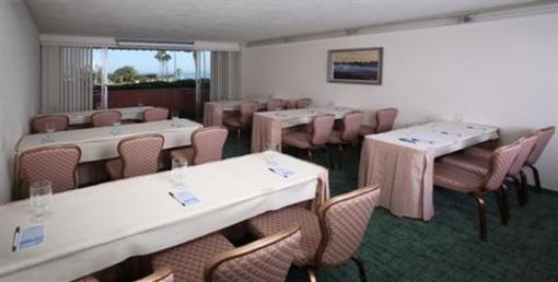 фото отеля La Jolla Cove Suites San Diego