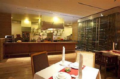 фото отеля Golden Central Hotel Ho Chi Minh City
