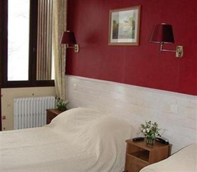 фото отеля Brit Hotel Les Mouflons