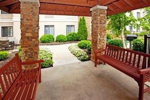 фото отеля Staybridge Suites Louisville East