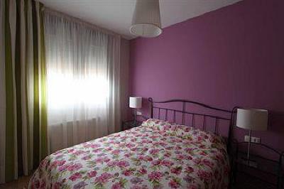 фото отеля Real Valle Ezcaray Apartamentos Turisticos Zorraquin