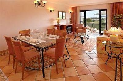 фото отеля Pine Cliffs Village Hotel Albufeira