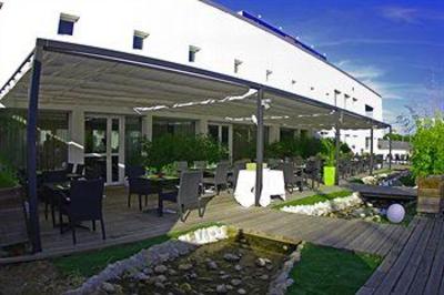 фото отеля Hotel Kyriad Prestige Montpellier Ouest