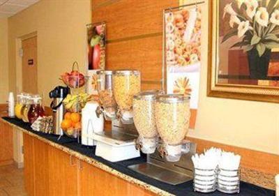 фото отеля Sleep Inn & Suites Wildwood (Florida)