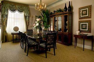 фото отеля Le Pavillon Hotel New Orleans