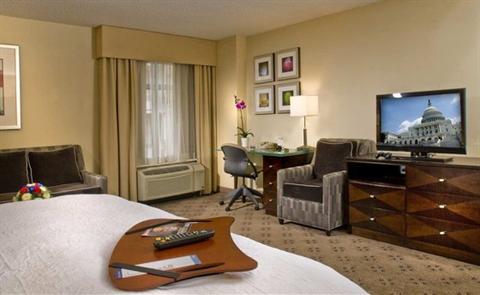 фото отеля Hampton Inn Washington D.C.