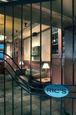 фото отеля Four Points by Sheraton Kamloops