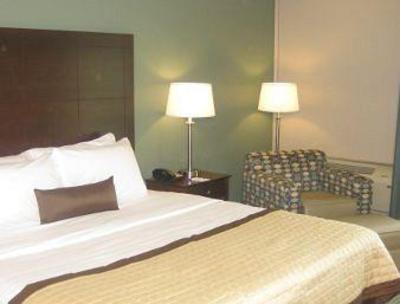 фото отеля Baymont Inn & Suites Bellevue