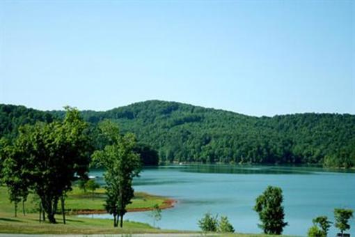 фото отеля Holiday Inn Express & Suites Caryville