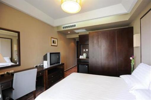 фото отеля Starway Rayfont Shanghai Nanpu Hotel