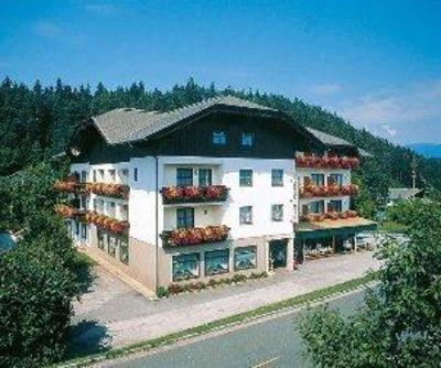 фото отеля Hotel Lorenzihof