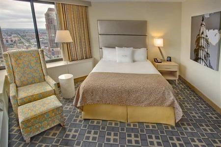 фото отеля Doubletree by Hilton Philadelphia Center City