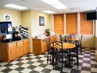 Super 8 Melrose