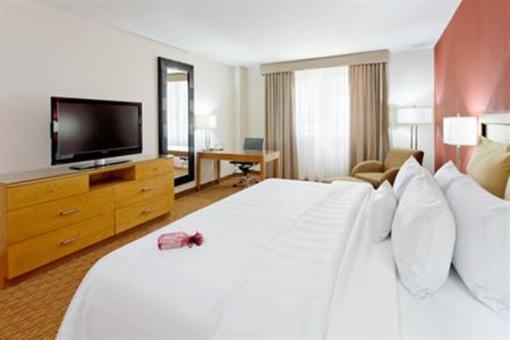 фото отеля Crowne Plaza Hotel Monterrey Aeropuerto