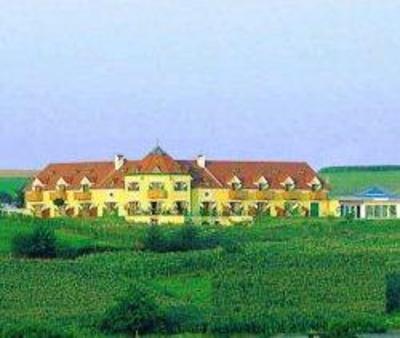 фото отеля Golf & Relax-Domizil Romerstein Loipersdorf