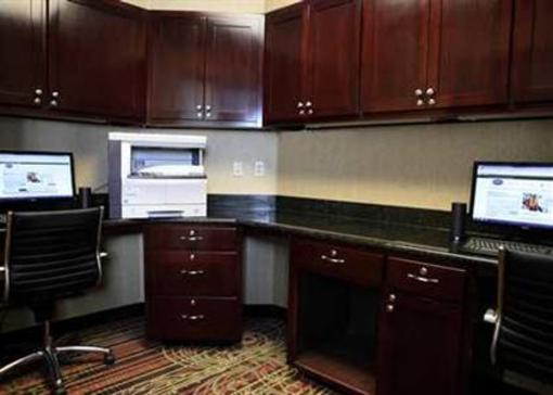 фото отеля Hampton Inn Milan