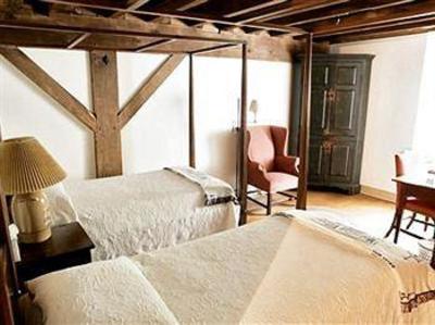 фото отеля The Inn At Millrace Pond