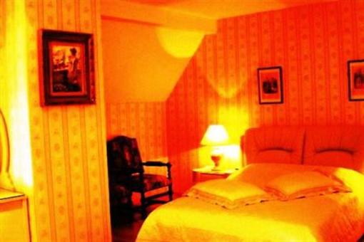 фото отеля Le Relais Des Hirondelles Chambre d'hotes Chaumont-en-Vexin