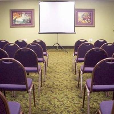 фото отеля Magnuson Hotel Whiteville