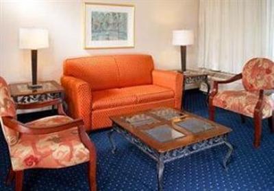 фото отеля Courtyard Hotel Cleveland Westlake