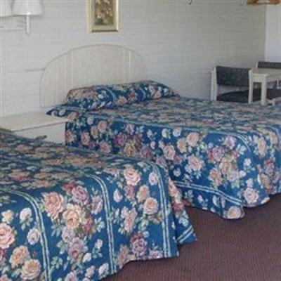 фото отеля Red Carpet Inn Greenville