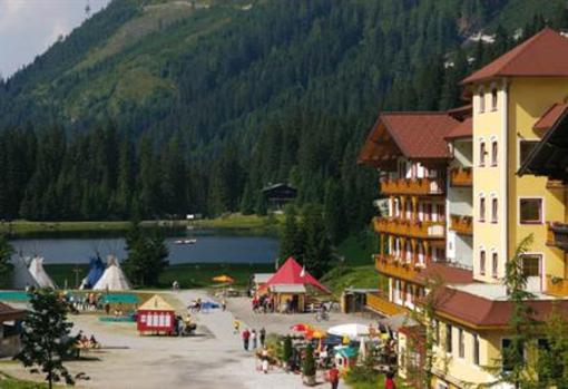 фото отеля Hotel Alpenrose Altenmarkt im Pongau