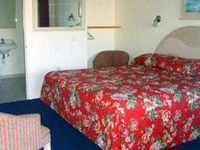 Front Street Inn