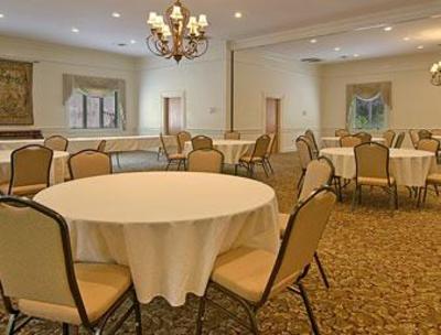фото отеля Ramada Limited Huntington