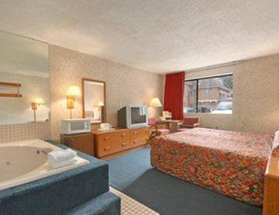 фото отеля Days Inn Auburn Finger Lakes Region
