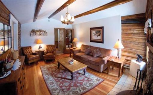 фото отеля C Lazy U Ranch