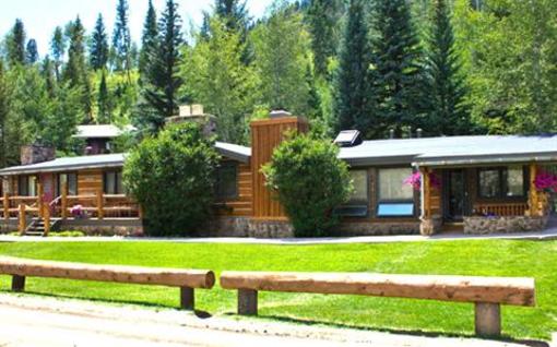 фото отеля C Lazy U Ranch