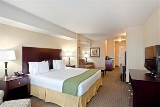 фото отеля Holiday Inn Express Hotel & Suites Lynnwood