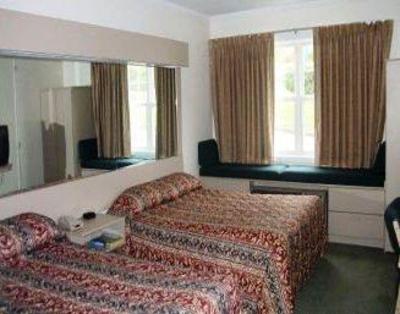 фото отеля Microtel Inn By Wyndham Mineral Wells/Parkersburg