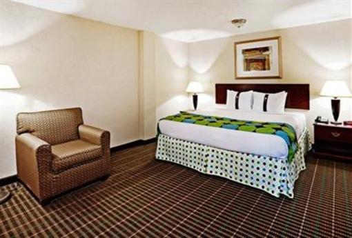 фото отеля Holiday Inn Norton